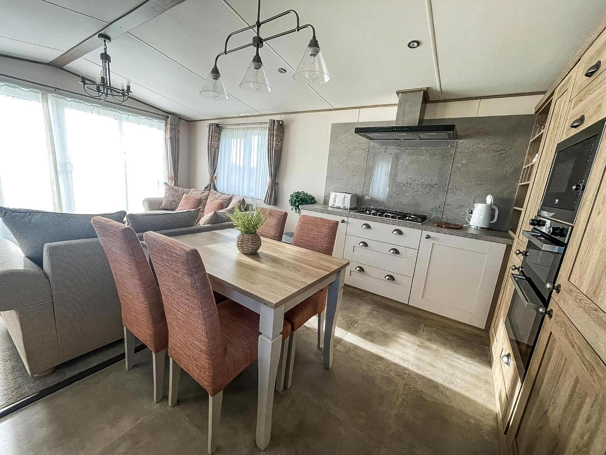 Stunning 8 Berth Caravan With Decking At Kessingland Beach Ref 90017D Benacre Exteriör bild